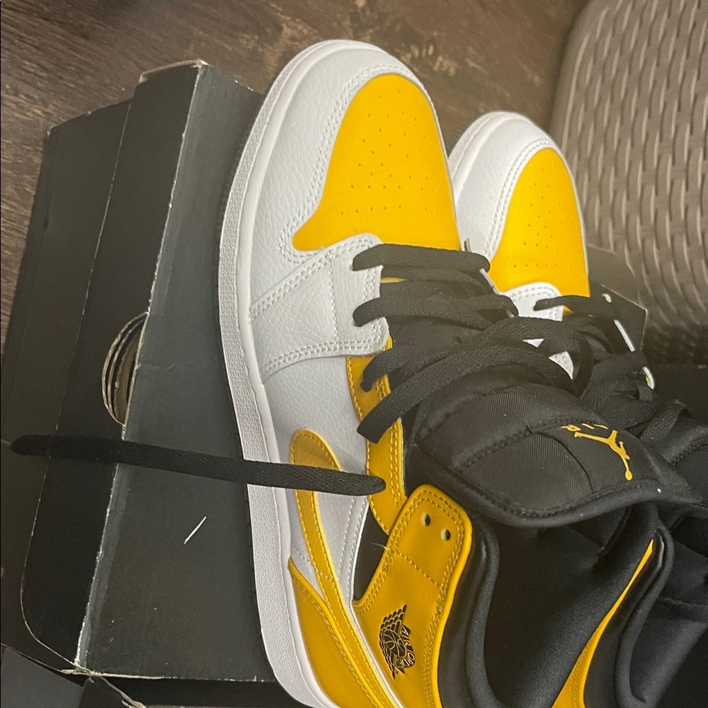 Jordan Kids Sneakers Yellow and White
